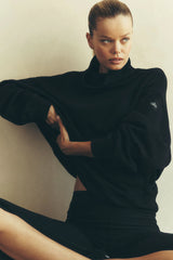 Hazy Mock Neck Pullover - Black